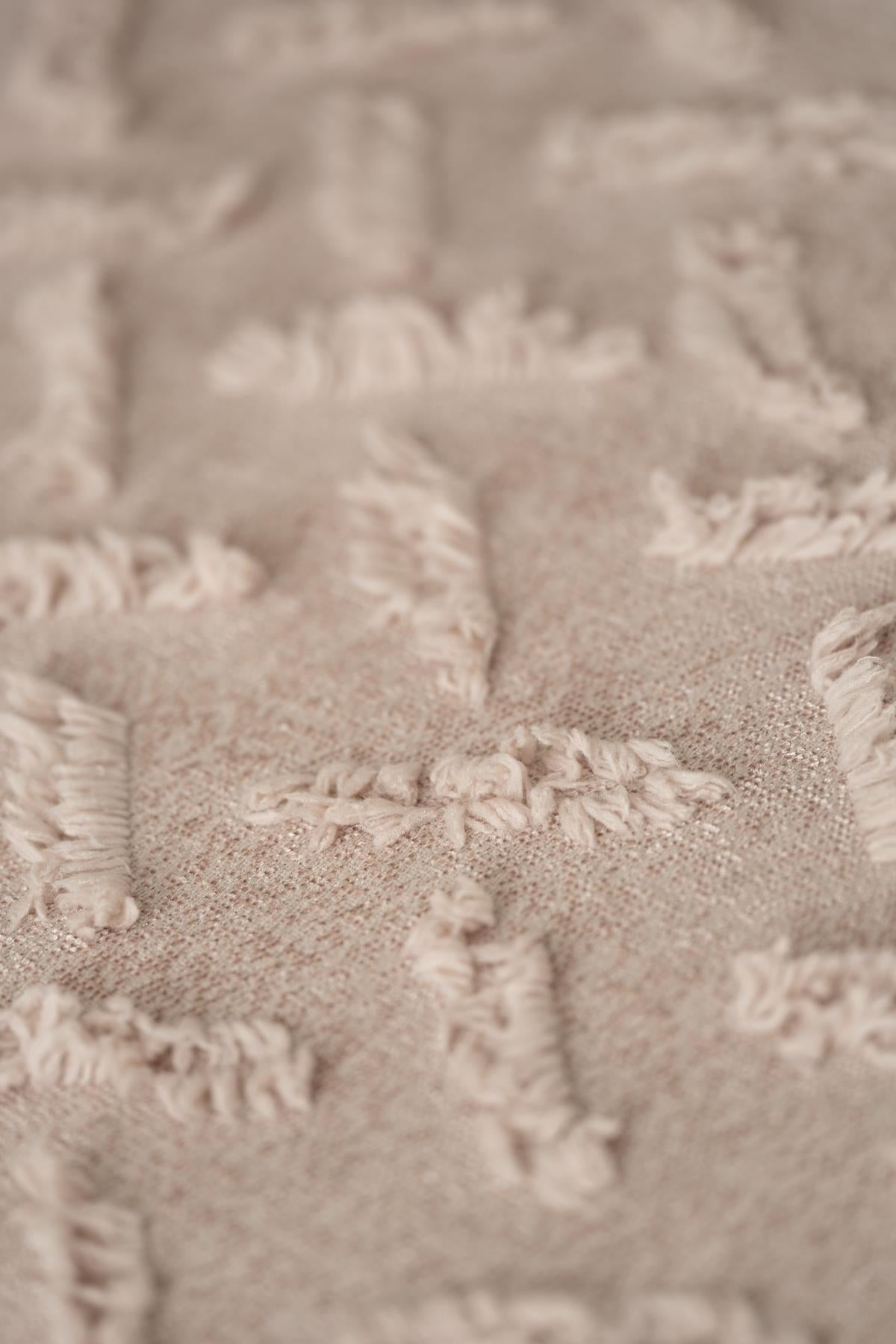 Ponela Bohem Ponponlu Koltuk Örtüsü 90x200 cm Sadece Oturma Alanı (1 Adet )- Camel
