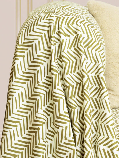 SoftMicro İskandinav Desenli Boho 180x220 cm Koltuk Örtüsü Şalı, Kanepe Örtüsü, Tv Battaniyesi Yeşil