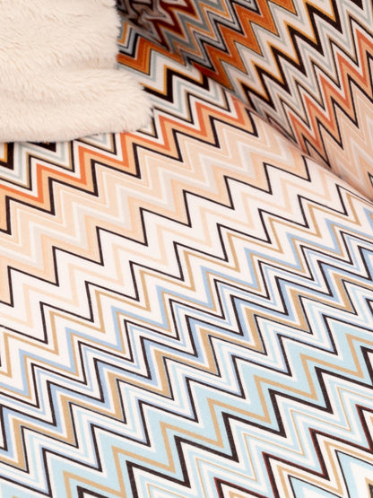 SoftMicro Missoni Zikzak Desenli 180x300 cm Koltuk Örtüsü Şalı, Kanepe Örtüsü, Tv Battaniyesi Çok Renkli