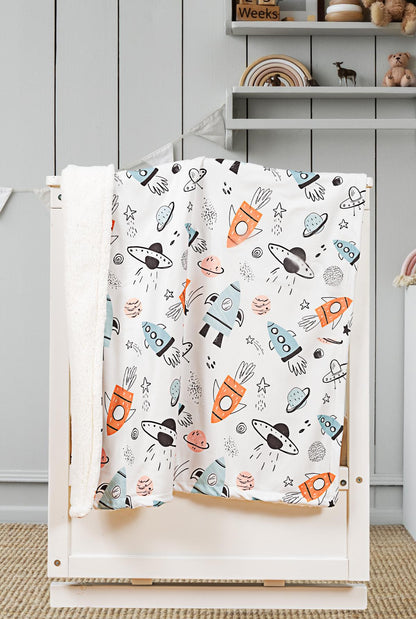 Yumuşak Bebek Battaniyesi Küçük Astronot Uzay Temalı Kuzu Tüyü Battaniye 80x100 cm LTD9102